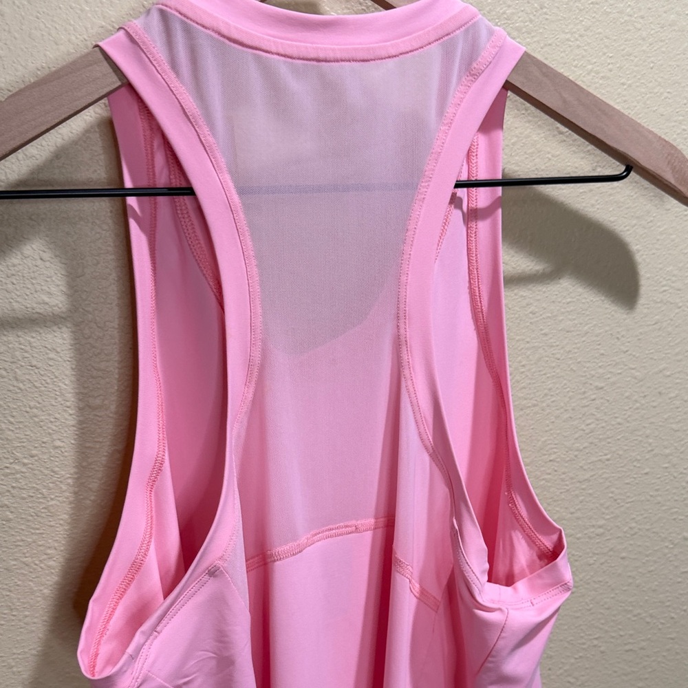 NWT all in motion Size Medium Mesh Racerback Scoop Neck Tank Top - Picture 6 of 7
